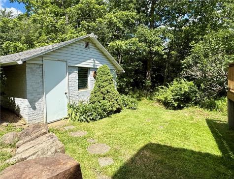 106 Pence Road East Franklin Township PA 16218