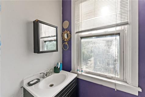 114 Seneca Street Hill District PA 15219