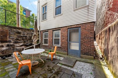 114 Seneca Street Hill District PA 15219