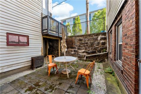 114 Seneca Street Hill District PA 15219