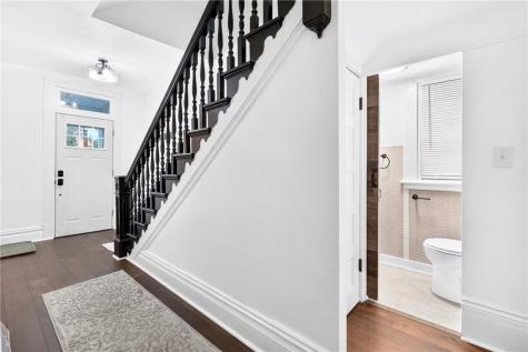923 9th Avenue New Brighton PA 15066