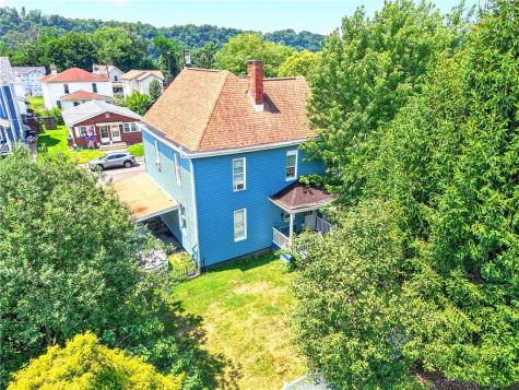 923 9th Avenue New Brighton PA 15066