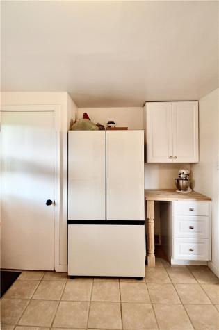 3056 Earlsmere Avenue Dormont PA 15216