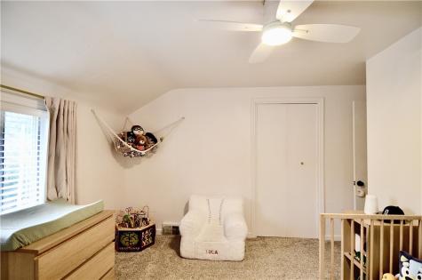 3056 Earlsmere Avenue Dormont PA 15216