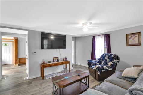 31 Penn Manor PA 15665