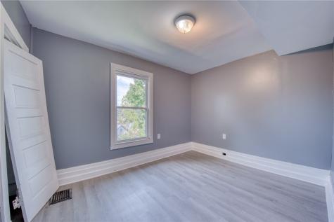 1517 Woodmont Avenue Arnold PA 15068