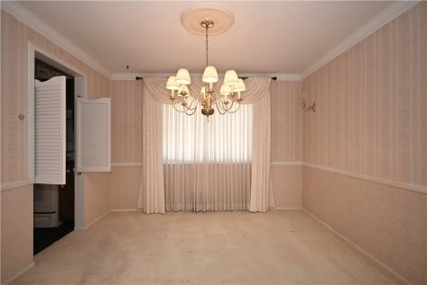 5015 Elmwood Drive Baldwin Boro PA 15227