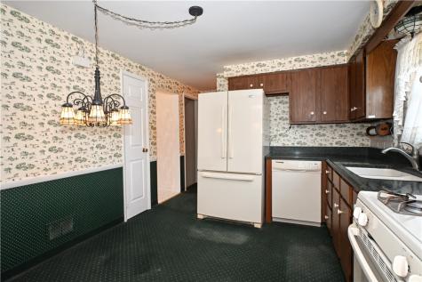 5015 Elmwood Drive Baldwin Boro PA 15227