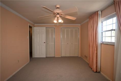 5015 Elmwood Drive Baldwin Boro PA 15227