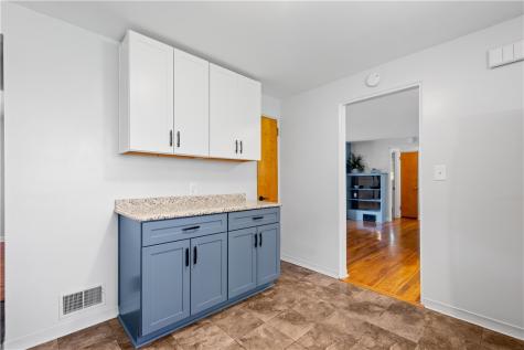 214 Drake Road Bethel Park PA 15102