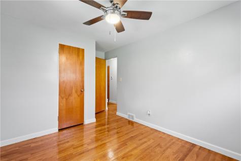 214 Drake Road Bethel Park PA 15102
