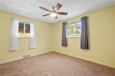214 Drake Road Bethel Park PA 15102