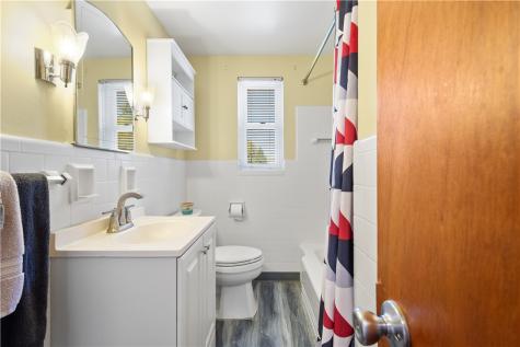 214 Drake Road Bethel Park PA 15102