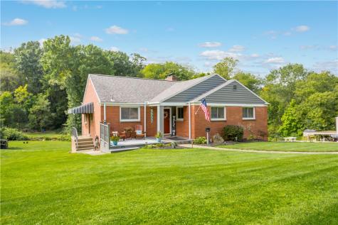 214 Drake Road Bethel Park PA 15102
