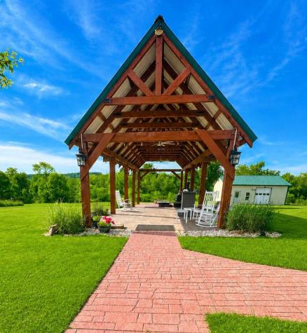 5164 Lincoln Highway Quemahoning Township PA 15563