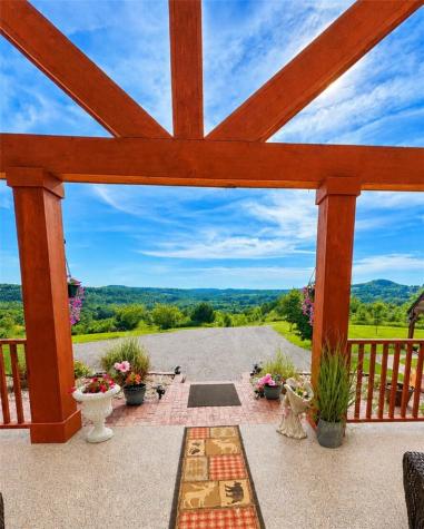 5164 Lincoln Highway Quemahoning Township PA 15563