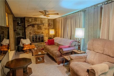 513 Three Mile Hill Bullskin Township PA 15666
