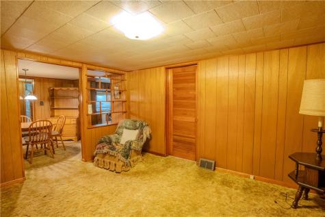 513 Three Mile Hill Bullskin Township PA 15666