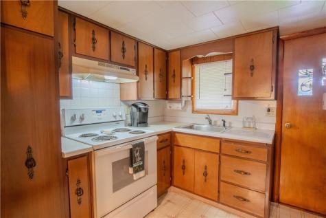 513 Three Mile Hill Bullskin Township PA 15666