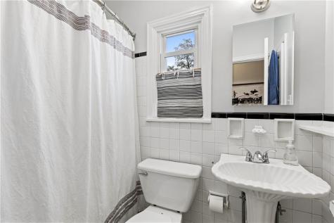 539 N Fairmount Street Garfield PA 15206