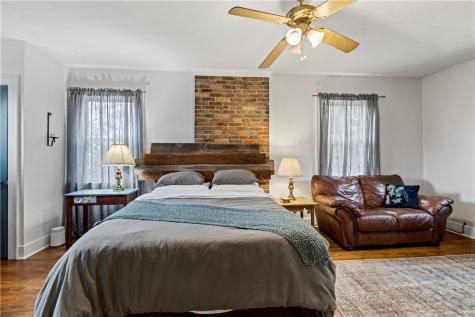 539 N Fairmount Street Garfield PA 15206