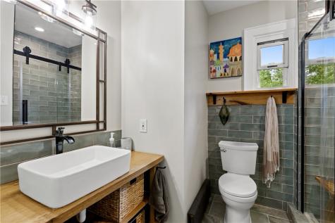539 N Fairmount Street Garfield PA 15206