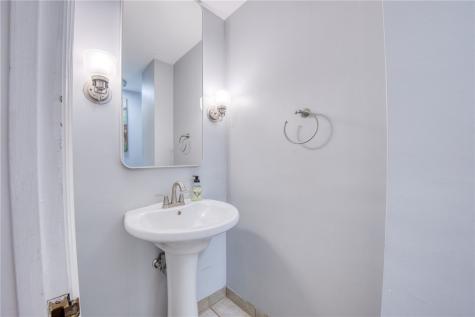 36 S Collinwood Drive O'hara PA 15215