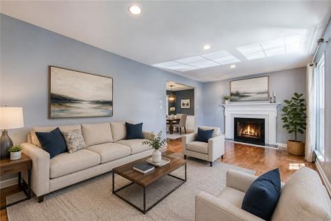 36 S Collinwood Drive O'hara PA 15215