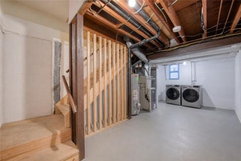 36 S Collinwood Drive O'hara PA 15215