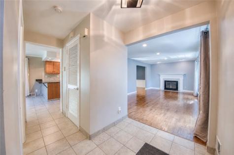 36 S Collinwood Drive O'hara PA 15215