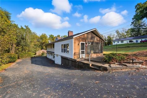 6453 Old Pulaski Road Pulaski Township PA 16142