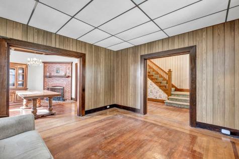 1107 Woodward Avenue Mckees Rocks PA 15136
