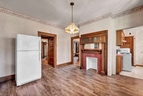 1107 Woodward Avenue Mckees Rocks PA 15136