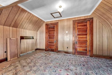 1107 Woodward Avenue Mckees Rocks PA 15136