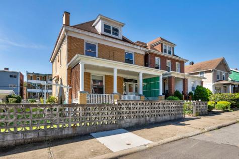 1107 Woodward Avenue Mckees Rocks PA 15136