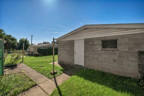 1107 Woodward Avenue Mckees Rocks PA 15136