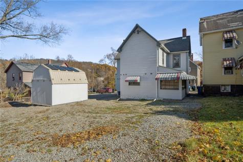1280 Armstrong Street North Huntingdon PA 15647