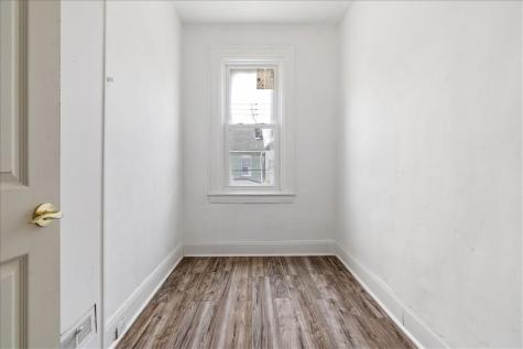 7231 Susquehanna Street Homewood Brushton PA 15208