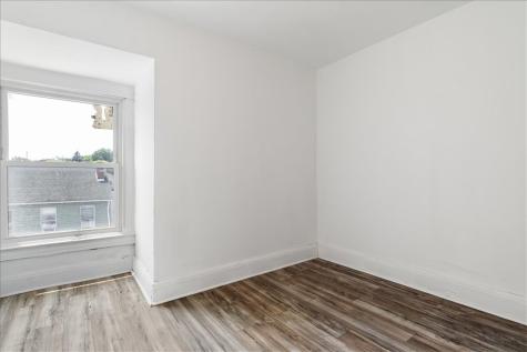 7231 Susquehanna Street Homewood Brushton PA 15208