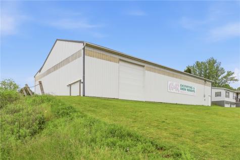 2253 Stoystown Road Somerset Township PA 15541