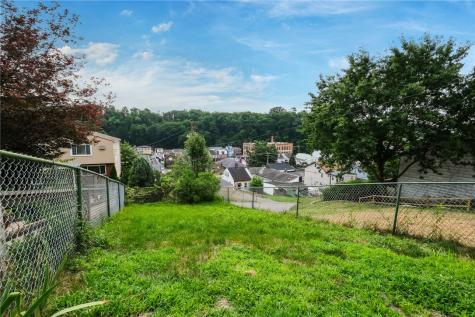 910 Obrien Street Millvale PA 15209