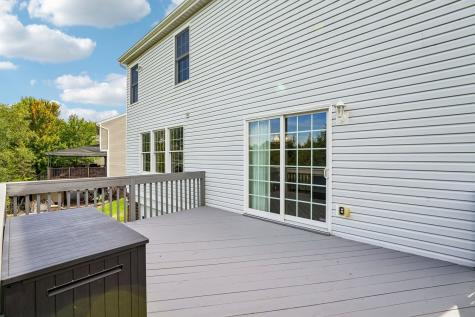 138 Cherrydale Court Ohio Township PA 15237