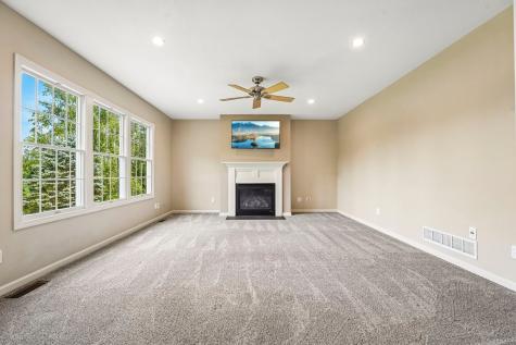138 Cherrydale Court Ohio Township PA 15237