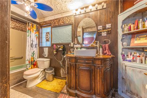 111 Dry Knob Road Georges Township PA 15478