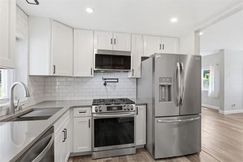 31 Harrison Street Crafton PA 15205