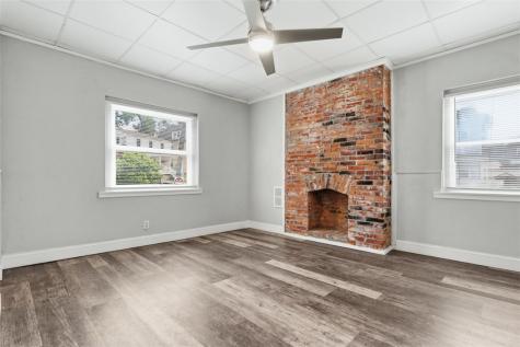 31 Harrison Street Crafton PA 15205