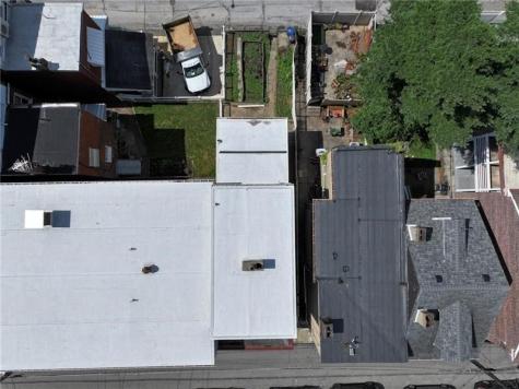 4628 Carroll Street Bloomfield PA 15224