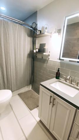 7225 Penn Avenue Point Breeze PA 15208