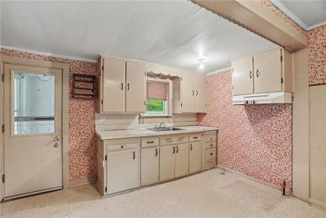 3917 Station Road Shenango Township PA 16101