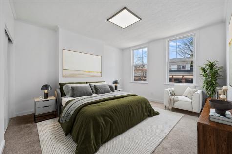 220 Dewey Edgewood PA 15218